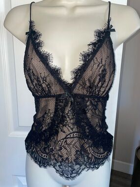 NBD Black Sheer Lace Lined Chemise with Scalloped Hem #30